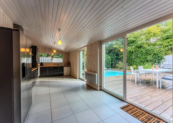 Centre Cap Ferret - Ref 40 *